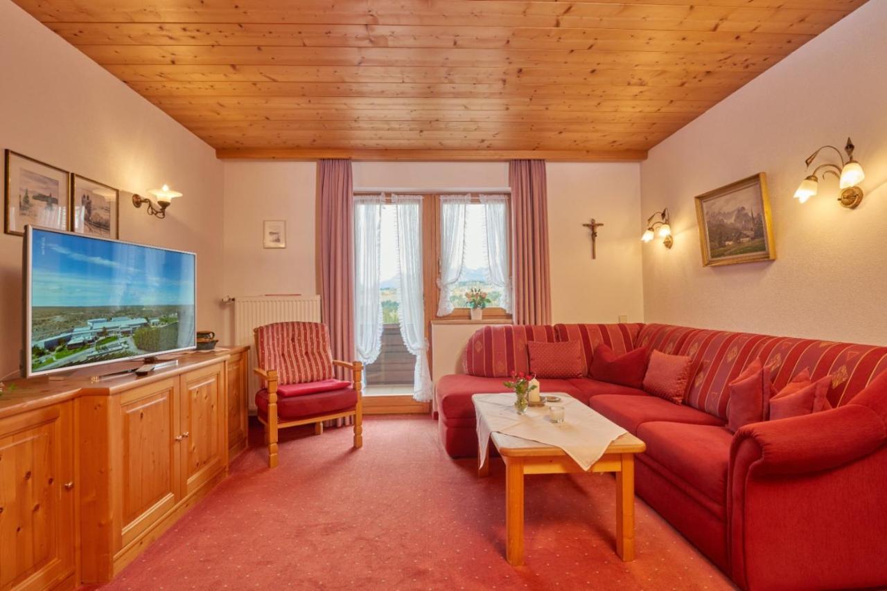 Gaestehaus Schmuck Apartament Reit im Winkl